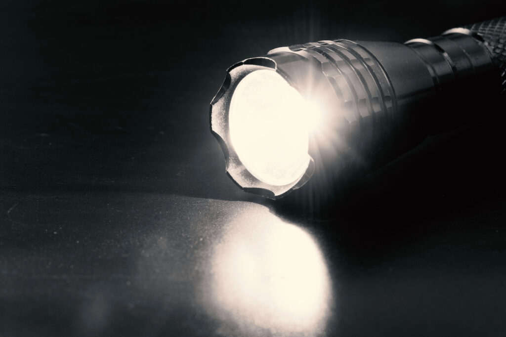 LED flashlight